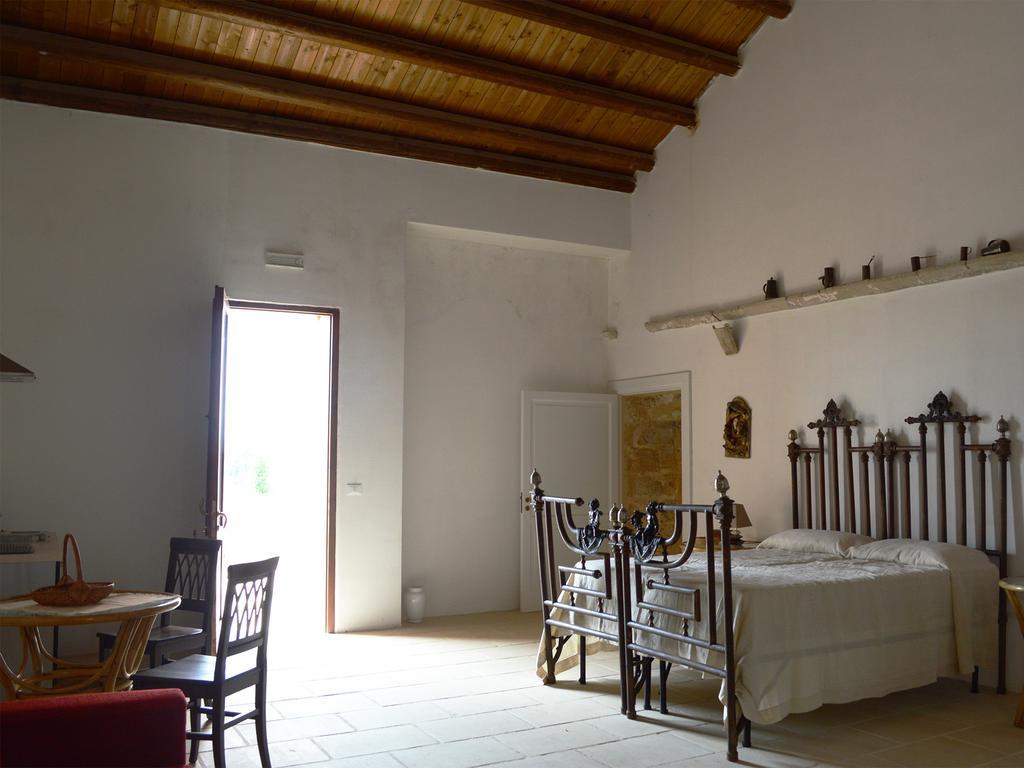 Casino De Viti - Dimora Storica Con Piscina Villa Vaste Kamer foto